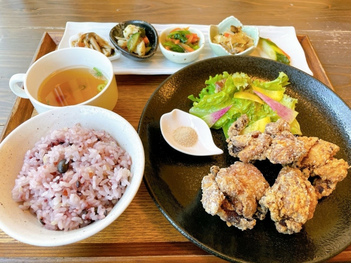 ひふみキッチン からあげ定食